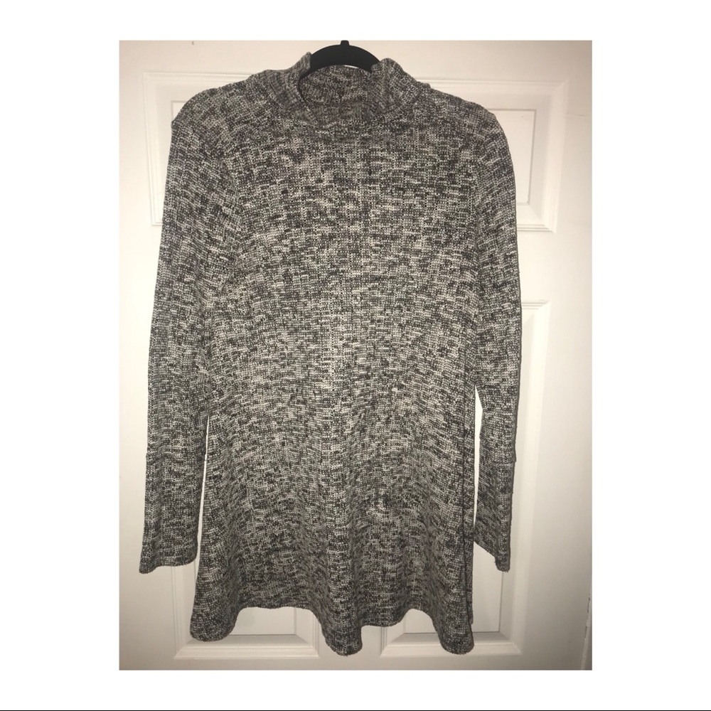 Forever 21 Knitted Turtle neck 😍